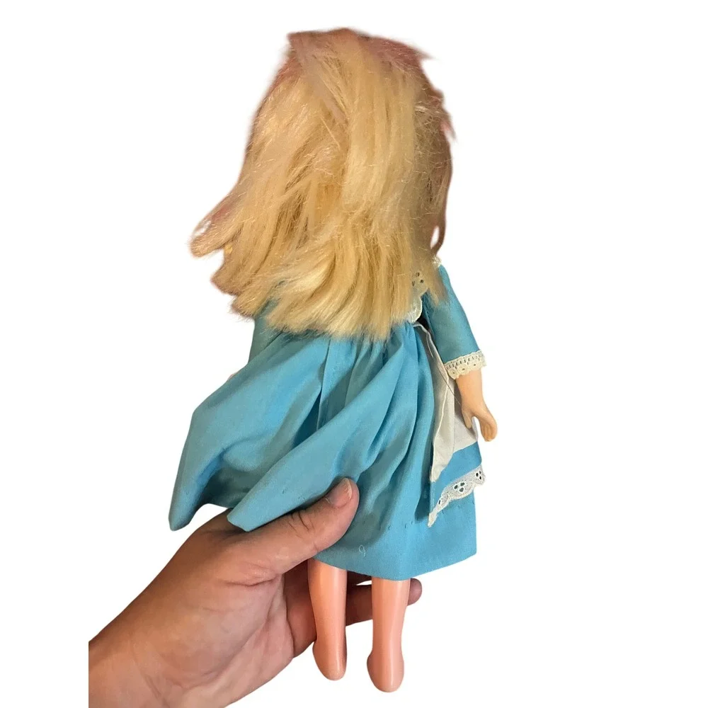 Vintage 1976 Stanbee Alice‎ in Wonderland Doll Blue Dress White Apron 11 inch